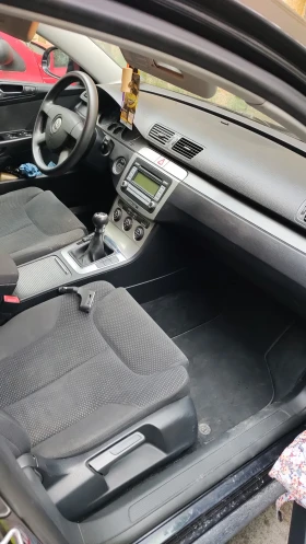 VW Passat 1.6 FSI 116hp  ГАЗОВА УРЕДБА , снимка 6