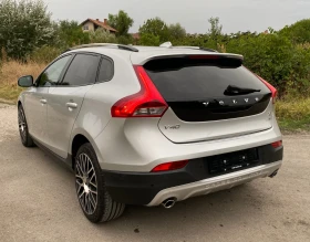 Volvo V40 Cross Country 2.5 v5 255 к.с T5-4х4-АВТОМАТИК-ВСИЧКИ ЕКСТРИ!, снимка 5