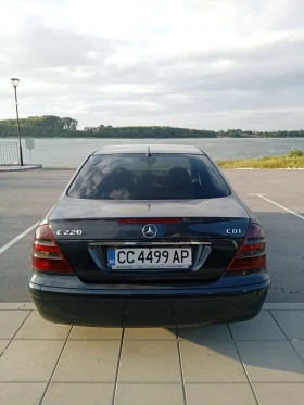 Mercedes-Benz E 220 2.2 | Mobile.bg    6