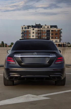     Mercedes-Benz E 63 AMG Mercedes Benz E63s Edition 1 carbon ceramic burme 