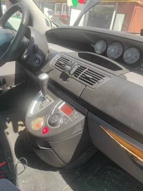     Peugeot 807