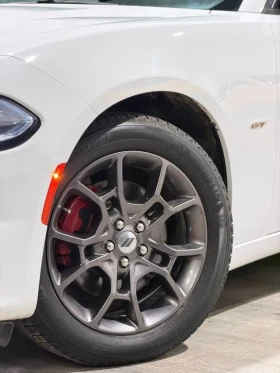 Dodge Charger GT* BLINDSPOT* PANO* KEYLESS ANDROID AUTO* CARFAX* - 18200 € / 35596.11 лв. - 23185508 4