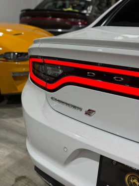 Dodge Charger GT* BLINDSPOT* PANO* KEYLESS ANDROID AUTO* CARFAX* - 18200 € / 35596.11 лв. - 23185508 5