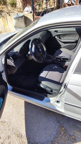 BMW 320 2.0 D - 2500 € - 24136083 9