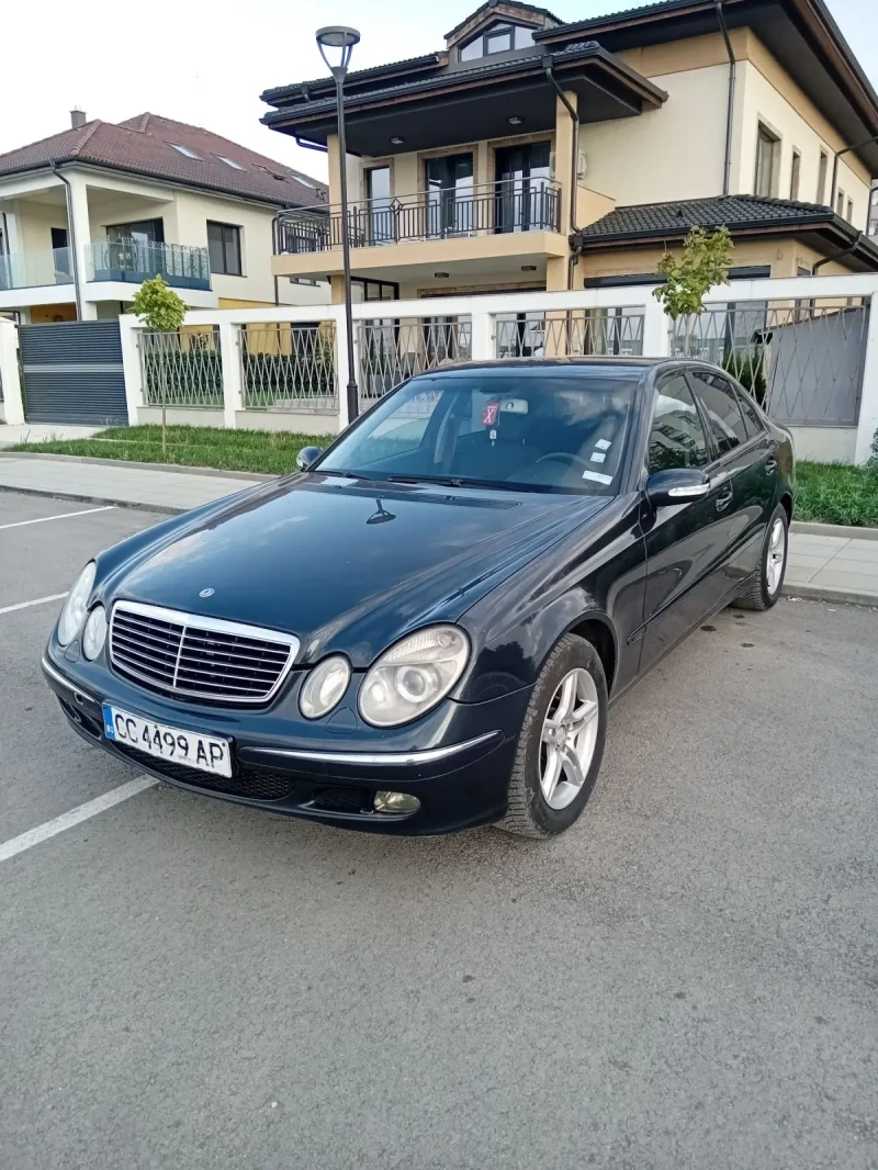 Mercedes-Benz E 220 2.2, снимка 1 - Автомобили и джипове - 47842141