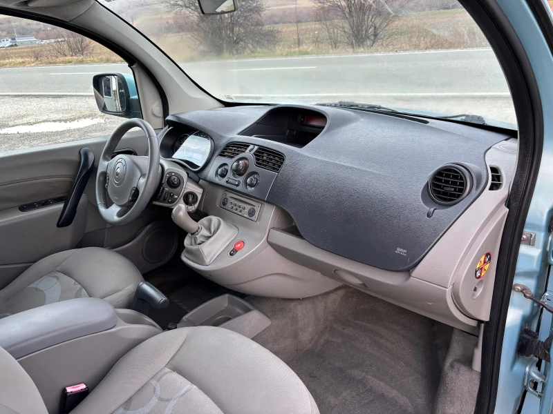 Renault Kangoo 1.6 i ;  87 к.с., снимка 11 - Автомобили и джипове - 48226427