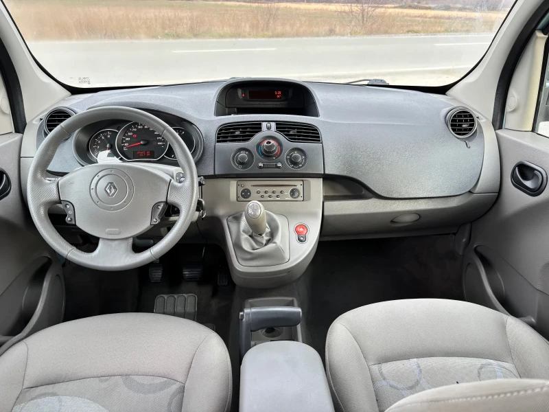 Renault Kangoo 1.6 i ;  87 к.с., снимка 7 - Автомобили и джипове - 48226427