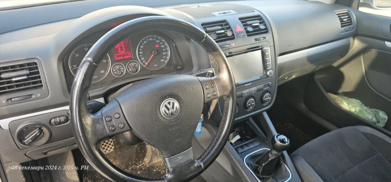 VW Golf, снимка 8 - Автомобили и джипове - 48983067