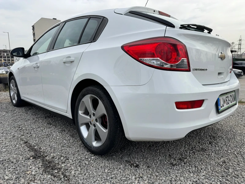 Chevrolet Cruze, снимка 7 - Автомобили и джипове - 49526849