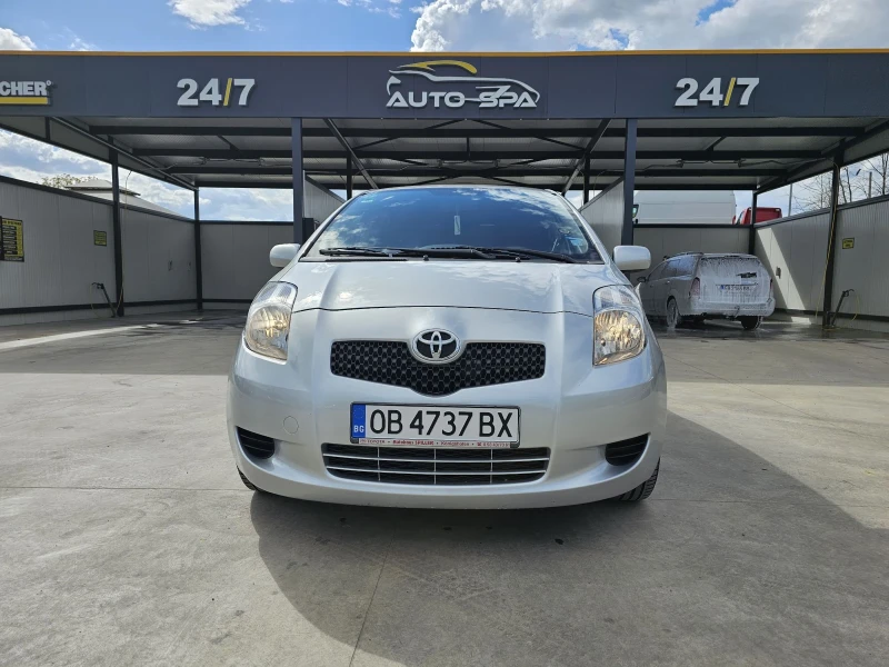 Toyota Yaris 1.33i automat, снимка 2 - Автомобили и джипове - 50596057