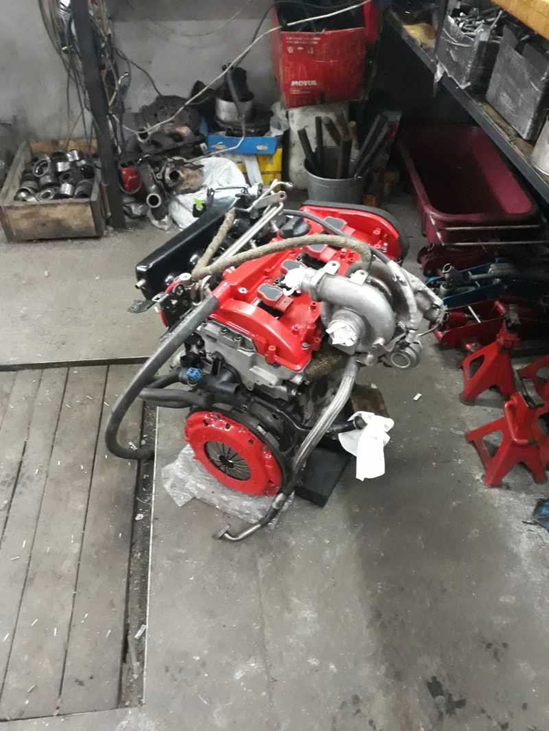 VW Golf, снимка 13 - Автомобили и джипове - 51169239