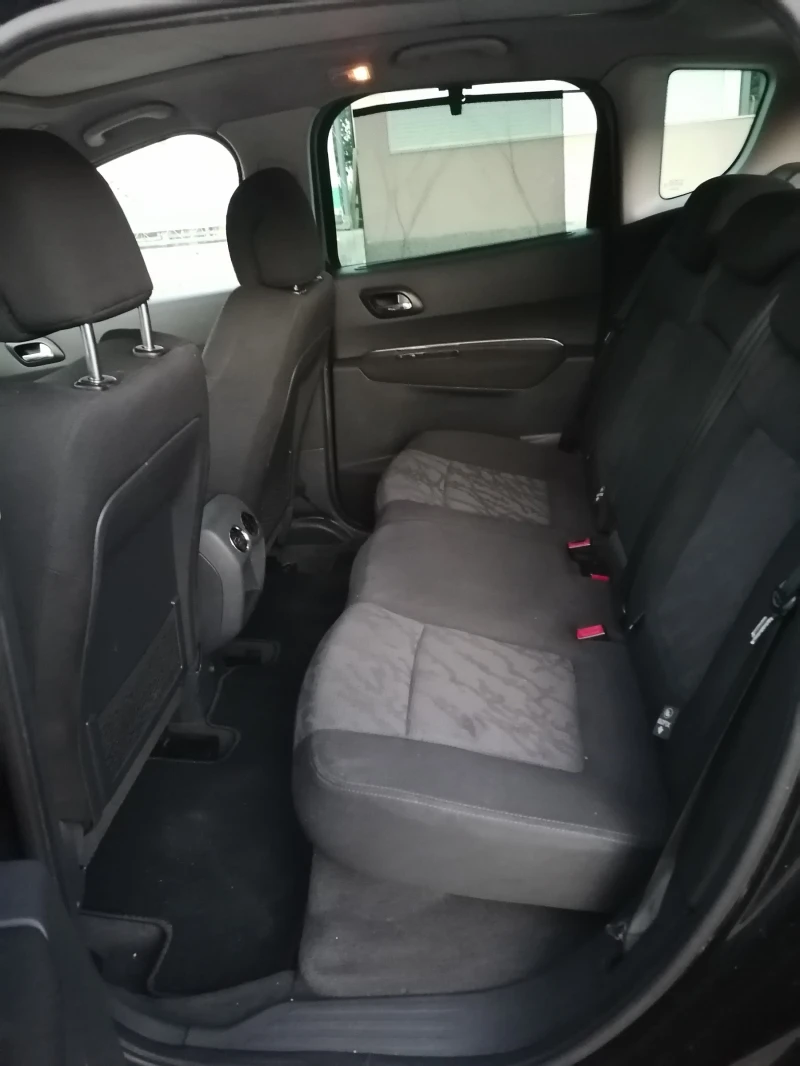 Peugeot 3008 1.6 HDI NAVI PANORAMA, снимка 12 - Автомобили и джипове - 51351975