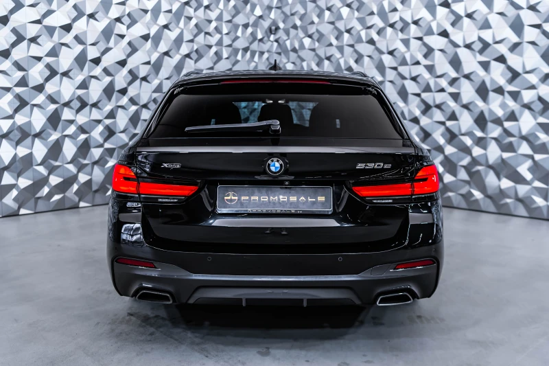 BMW 530 E xDrive Msport* Camera, снимка 5 - Автомобили и джипове - 52157325