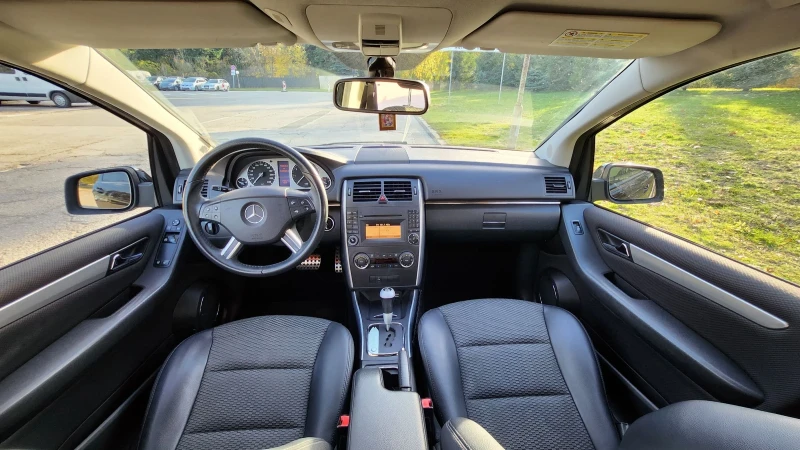 Mercedes-Benz B 200 TURBO, снимка 15 - Автомобили и джипове - 52692538