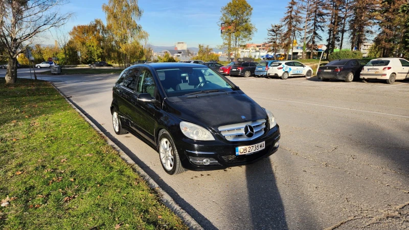 Mercedes-Benz B 200 TURBO, снимка 6 - Автомобили и джипове - 52692538