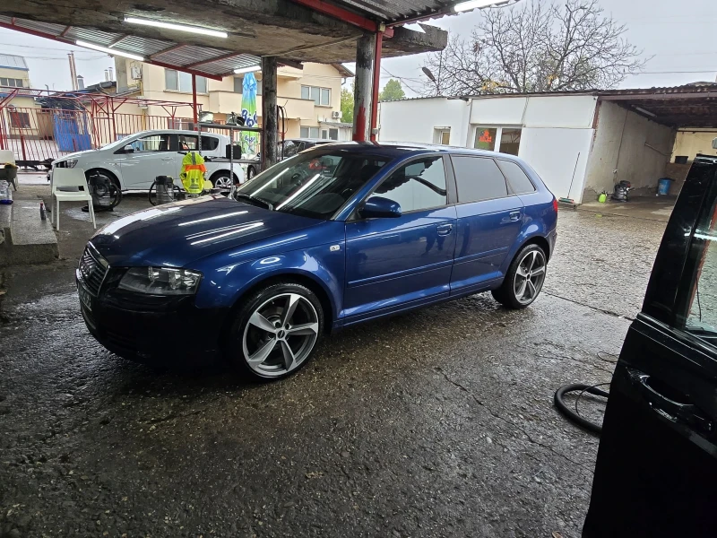 Audi A3 Sportback , снимка 3 - Автомобили и джипове - 52495806