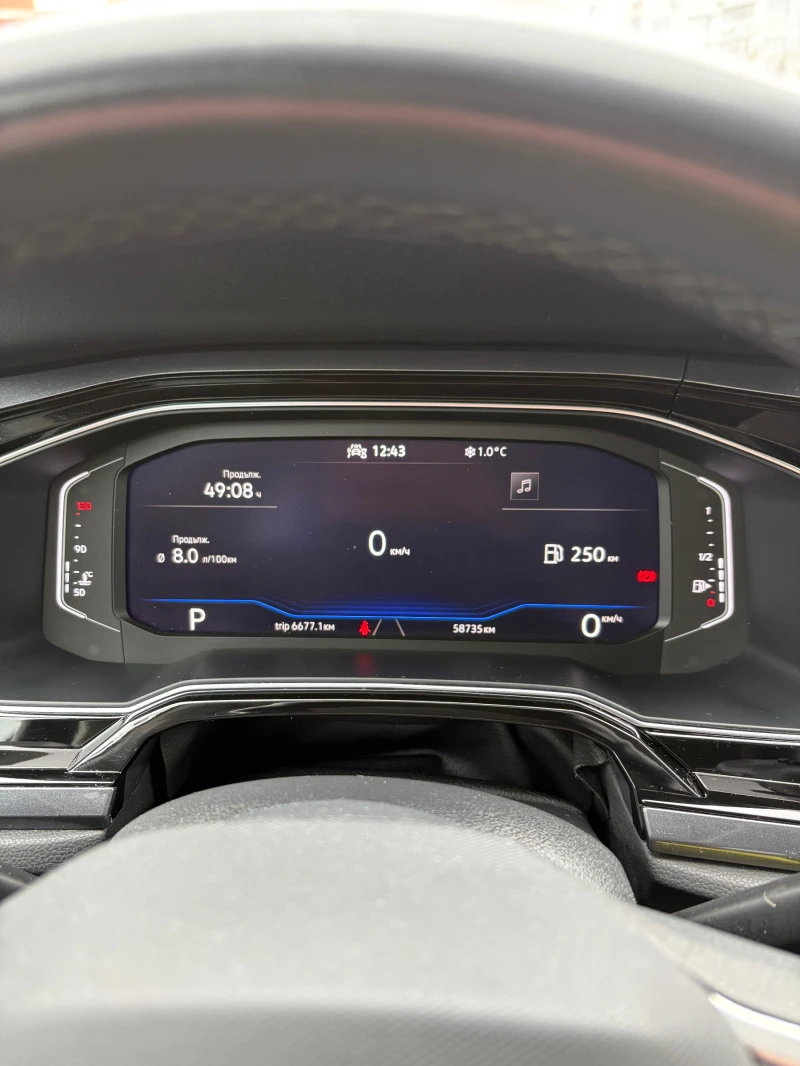 VW Taigo 1.0/110hp/DSG, снимка 8 - Автомобили и джипове - 53229477