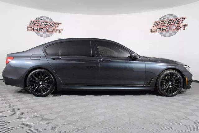 BMW 750 xDrive M SPORT LINE, снимка 4 - Автомобили и джипове - 48602812