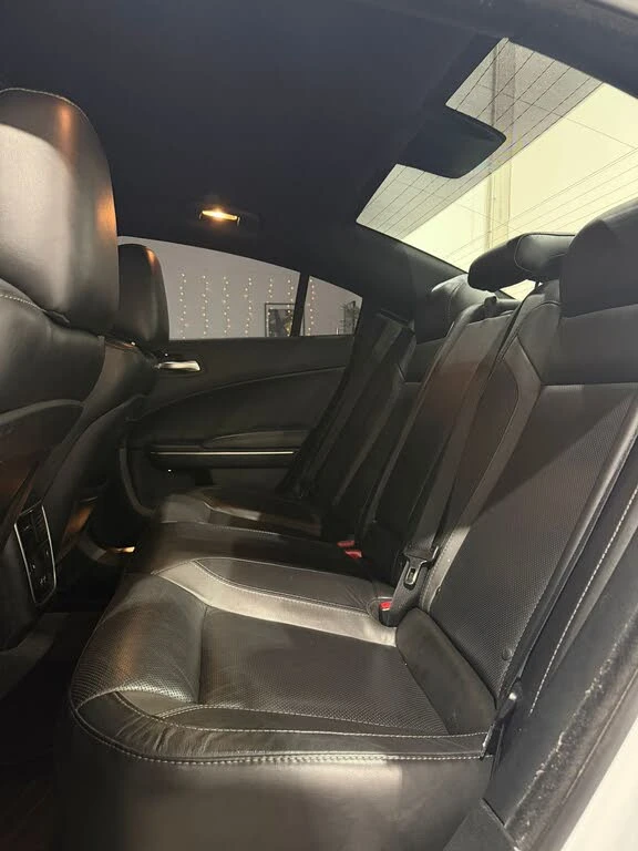 Dodge Charger GT* BLINDSPOT* PANO* KEYLESS ANDROID AUTO* CARFAX*, снимка 11 - Автомобили и джипове - 53193466