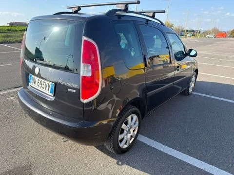 Skoda Roomster, снимка 2 - Автомобили и джипове - 53958069