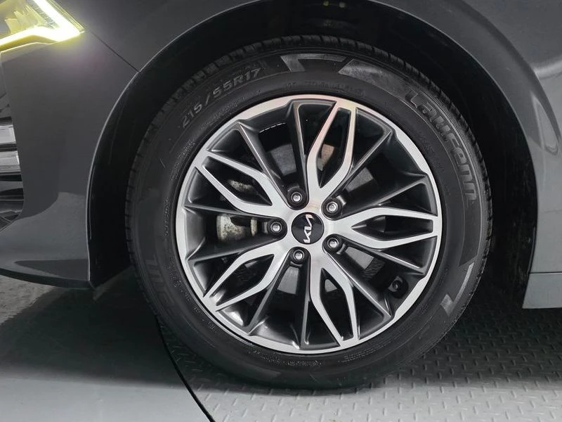 Kia K5 2.0LPI ФАБРИЧНА ГАЗ / CARFAX, снимка 5 - Автомобили и джипове - 55509661