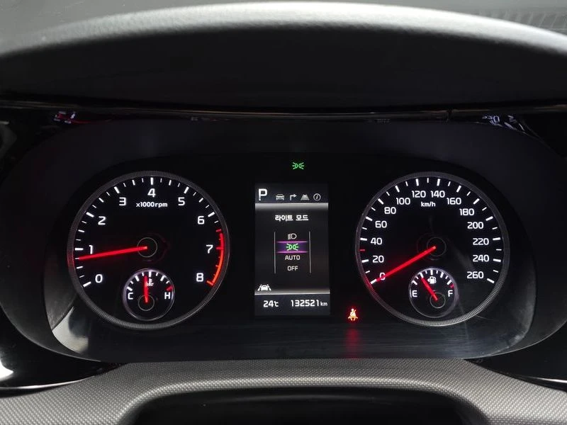 Kia K5 2.0LPI ФАБРИЧНА ГАЗ / CARFAX, снимка 8 - Автомобили и джипове - 55509661