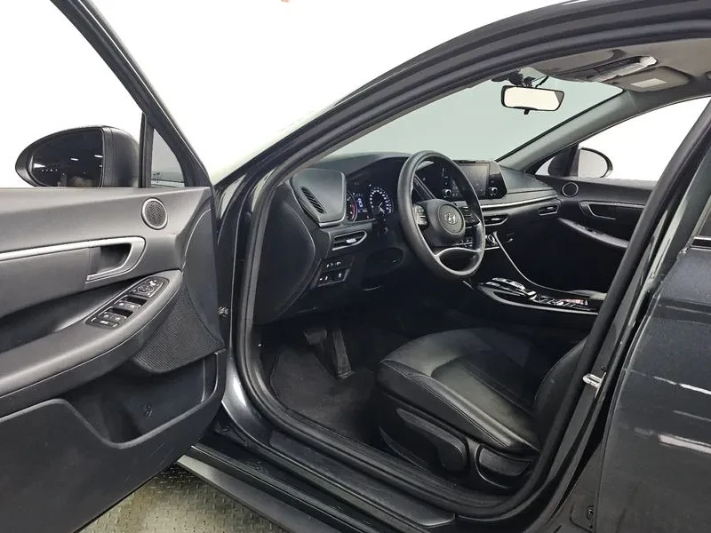 Hyundai Sonata 2.0 Lpg Style, снимка 10 - Автомобили и джипове - 55784747