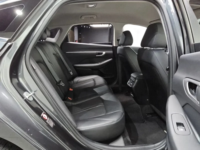 Hyundai Sonata 2.0 Lpg Style, снимка 11 - Автомобили и джипове - 55784747