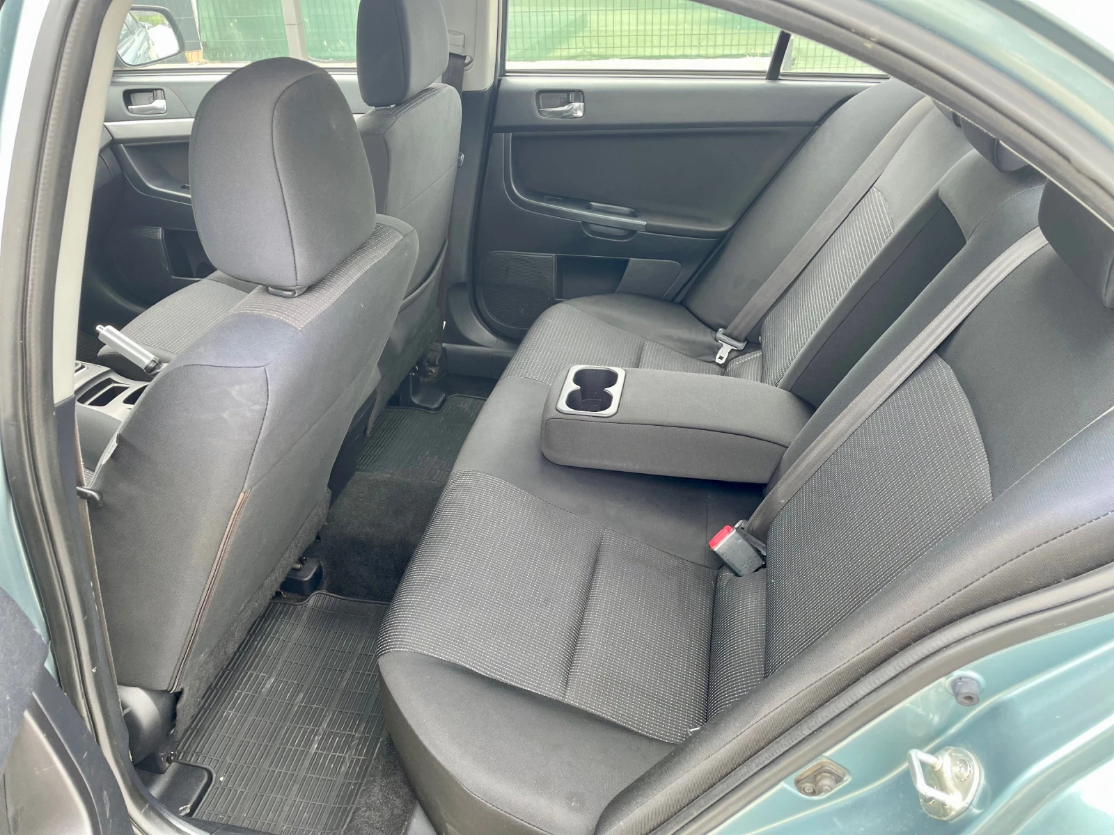 Mitsubishi Lancer  - изображение 9