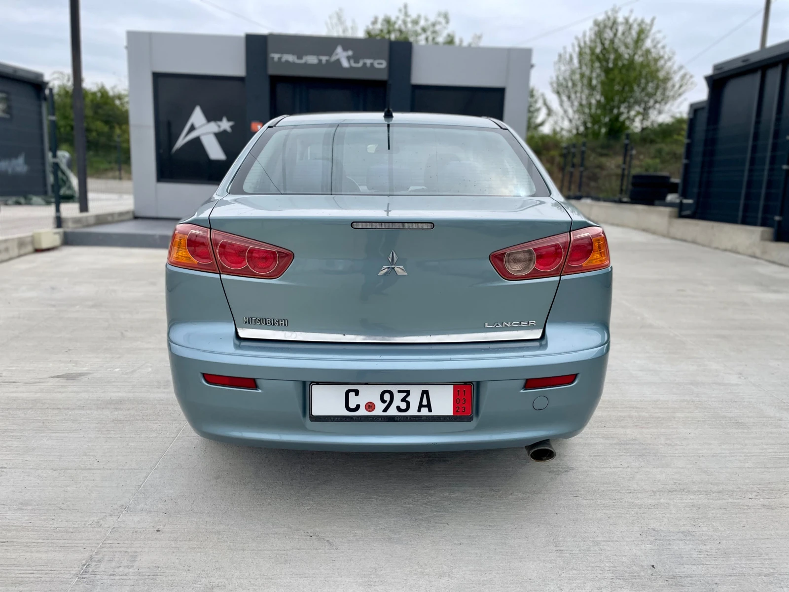 Mitsubishi Lancer  - изображение 4