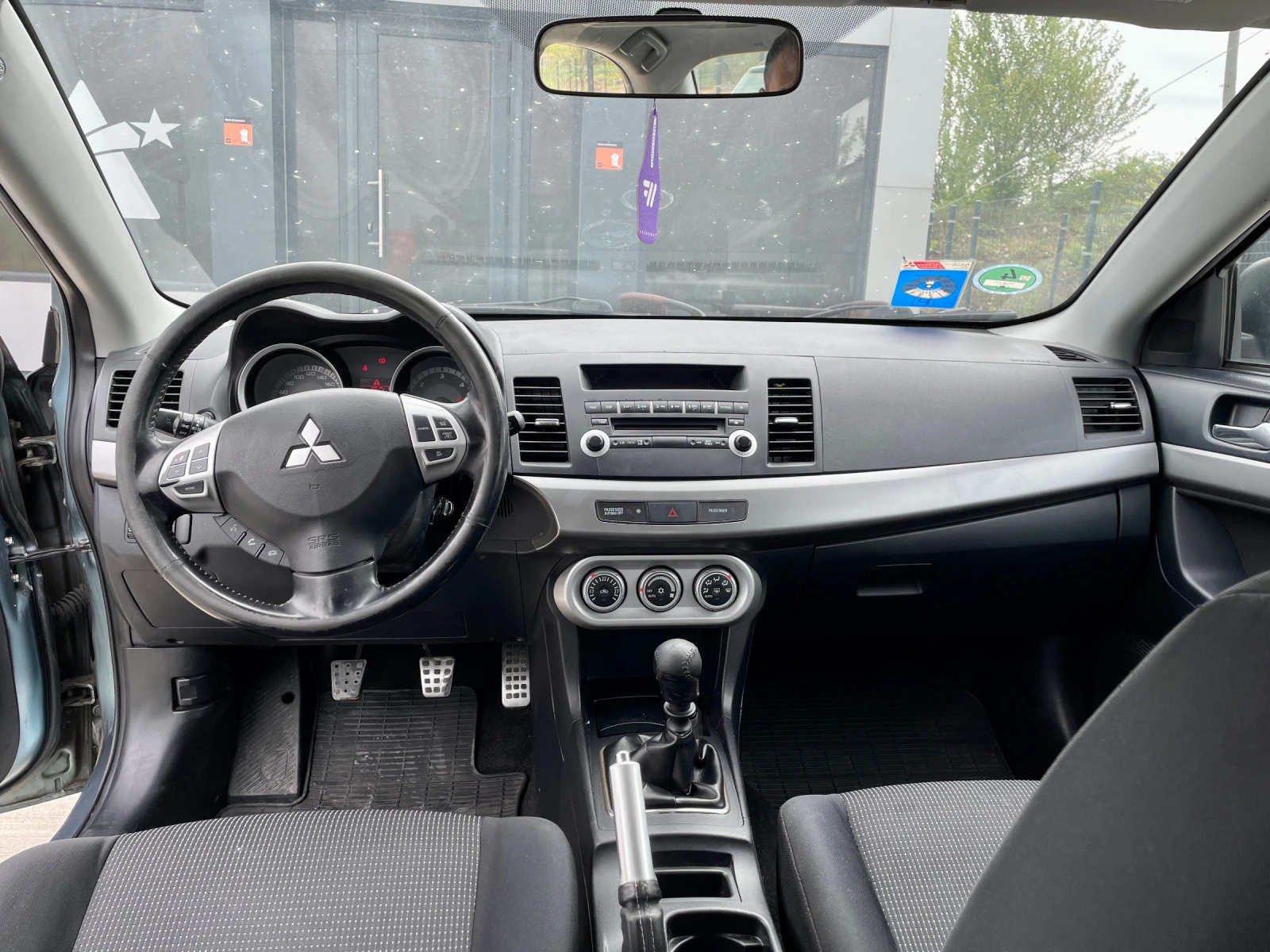 Mitsubishi Lancer  - изображение 8