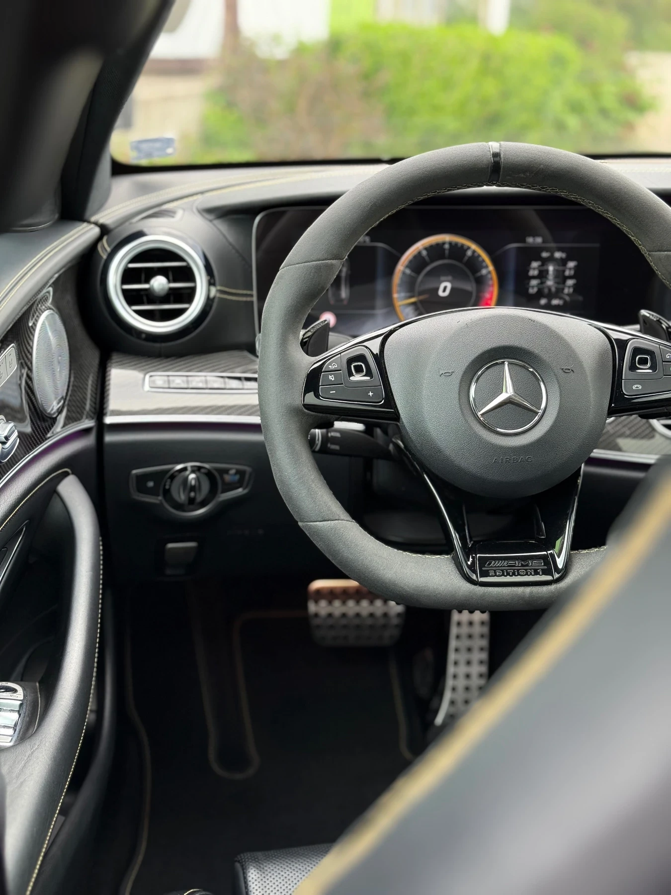 Mercedes-Benz E 63 AMG S Edition1 carbon ceramic ЛИЗИНГ БАРТЕР FULL MAX - изображение 10