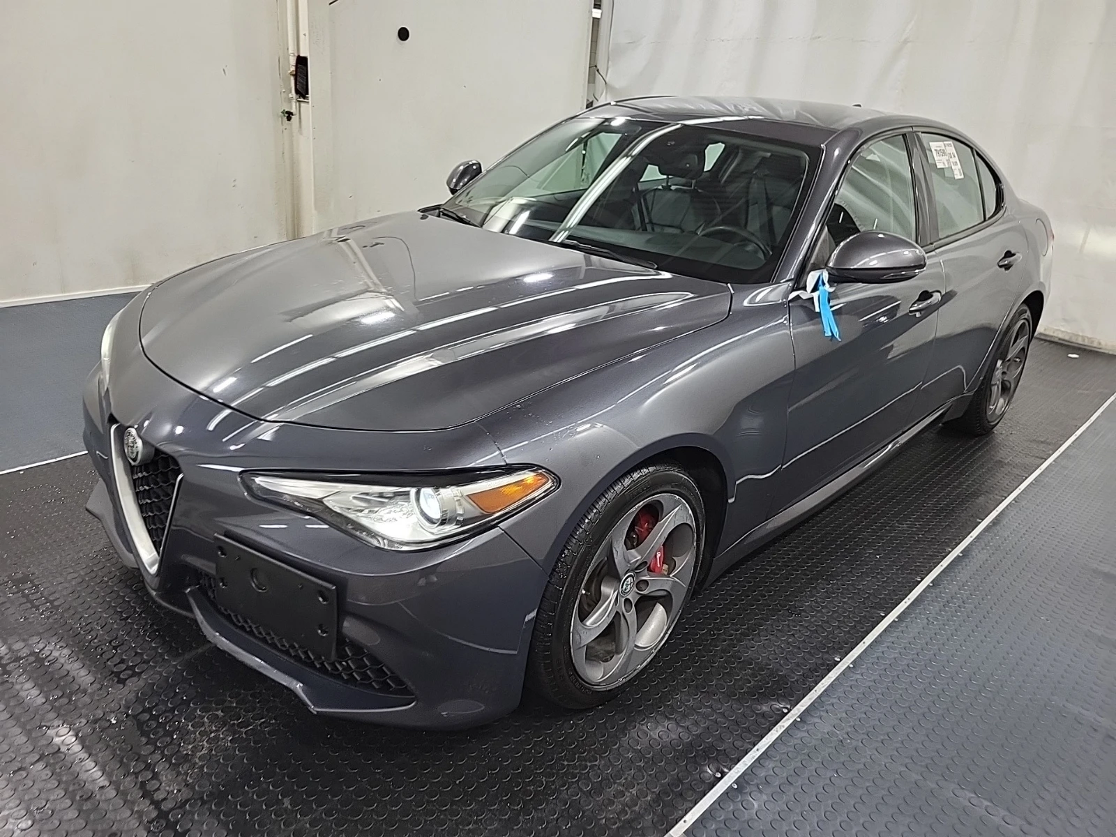 Alfa Romeo Giulia * AWD * CARFAX * АВТОКРЕДИТ - изображение 2