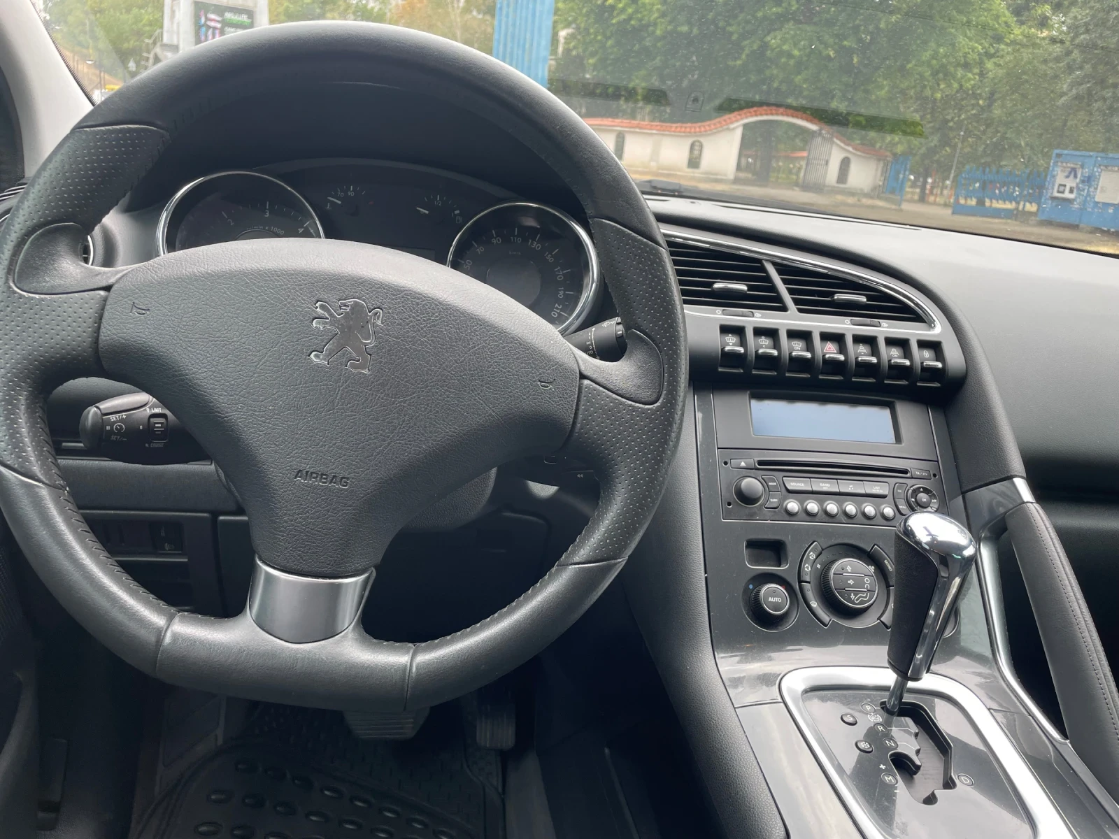 Peugeot 3008 2.0 HDI SPORT PACK, automatic, 860000 km - изображение 10
