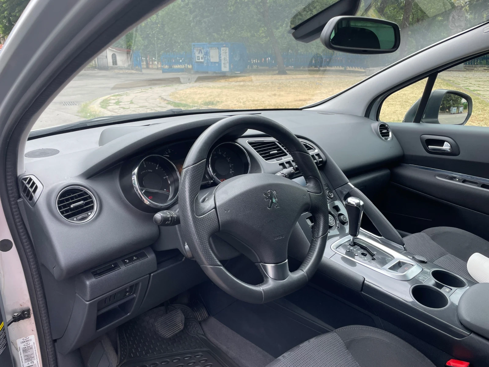 Peugeot 3008 2.0 HDI SPORT PACK, automatic, 860000 km - изображение 7
