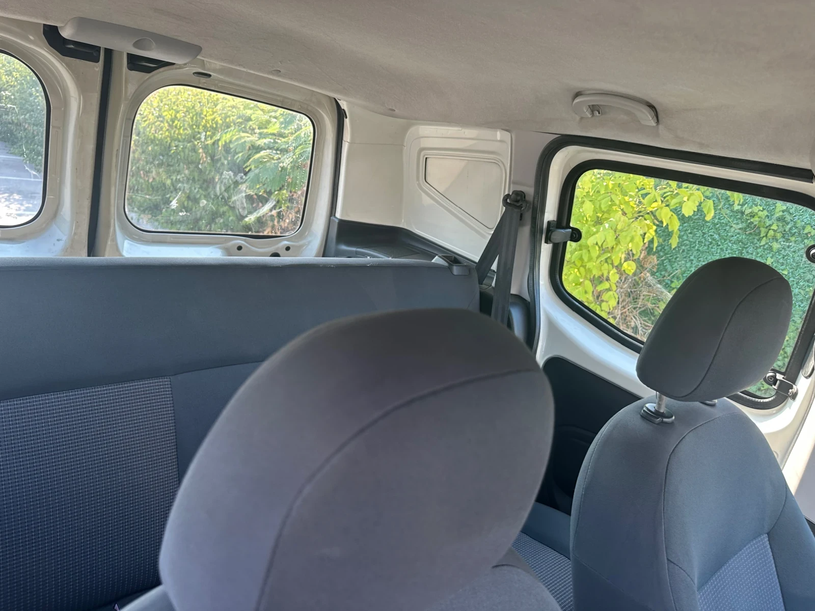 Citroen Nemo Пътнически пикап - изображение 9