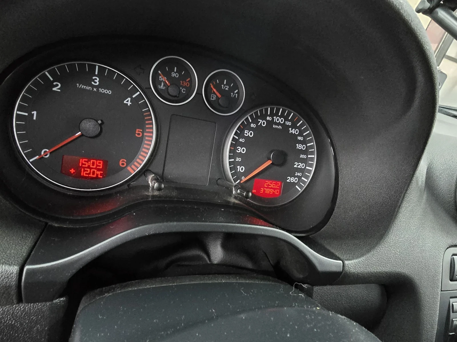 Audi A3 Sportback  - изображение 8