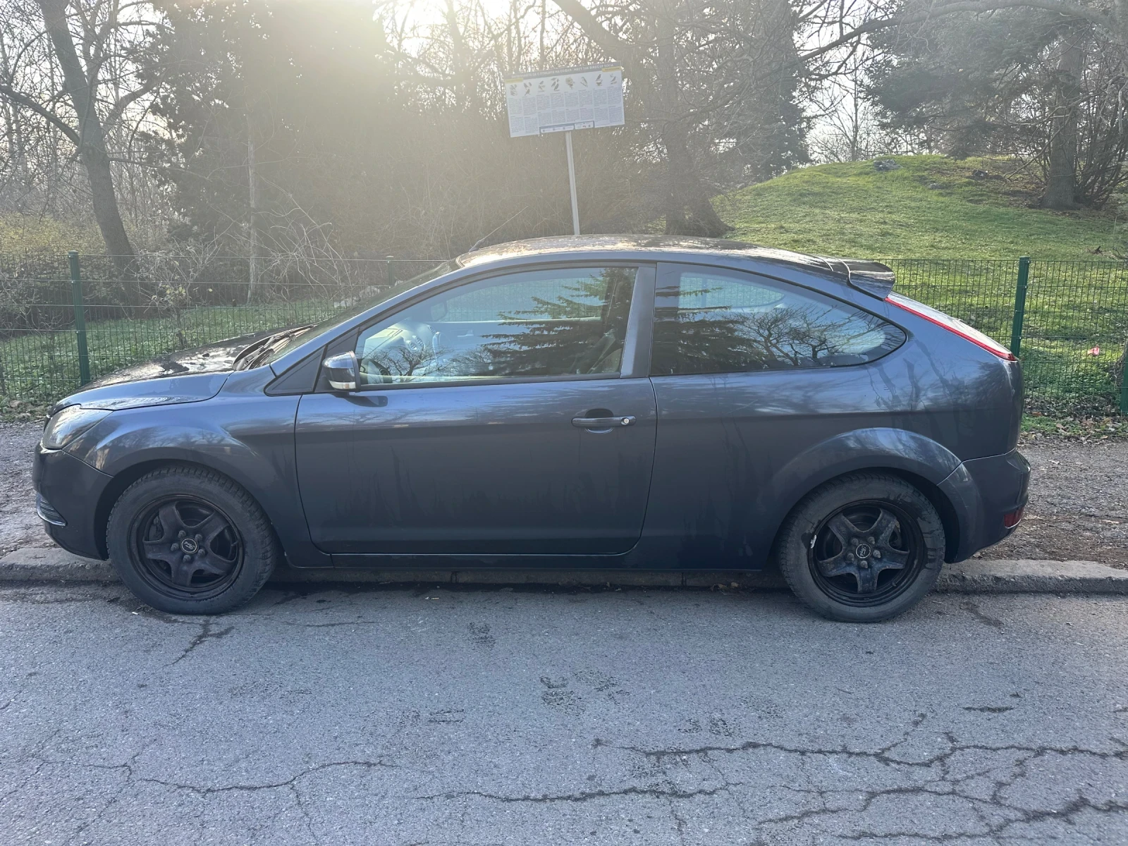 Ford Focus 2.0 - изображение 2