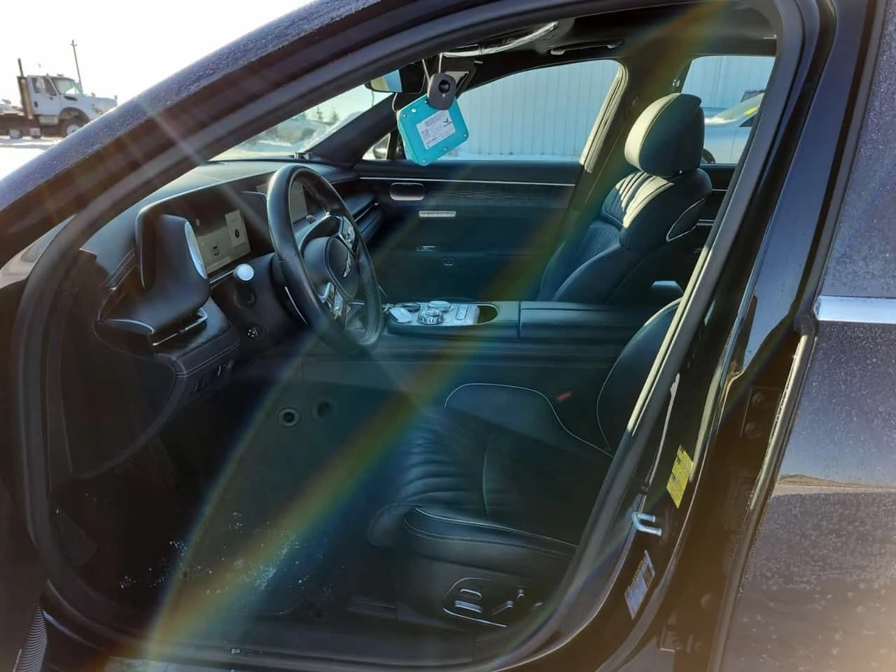 Genesis G90 3.5T| BANG & OLUFSEN| 360| HUD| PANO| ОБДУХВАНЕ, снимка 9 - Автомобили и джипове - 53891887