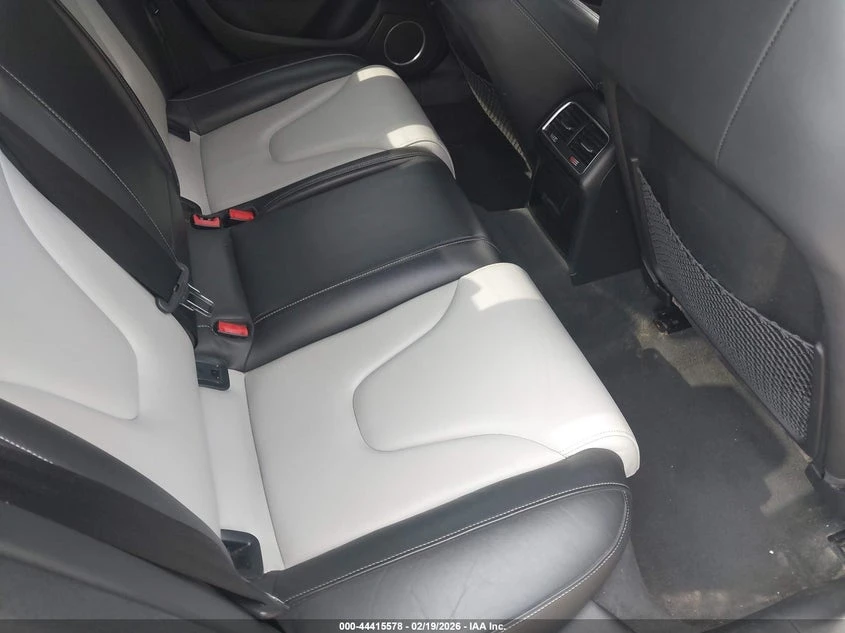 Audi S4 3.0l 3.0T Premium Plus, снимка 8 - Автомобили и джипове - 53925521