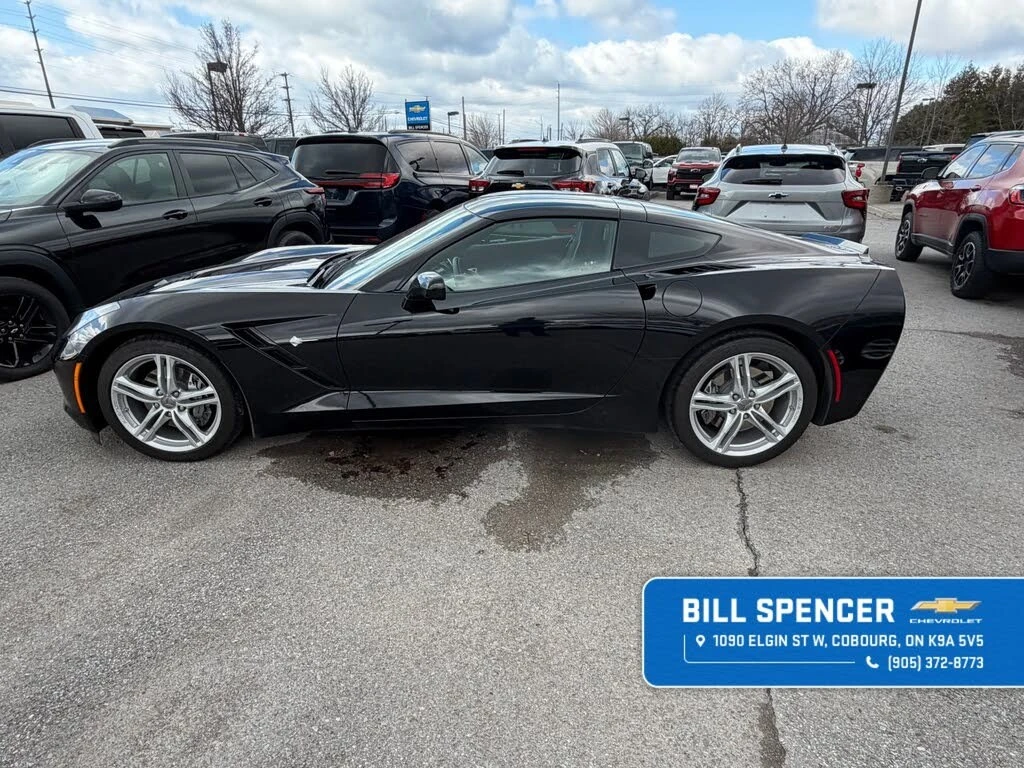 Chevrolet Corvette Stingray 1LT* RWD* АвтоКредит* (ЦЕНА ДО БГ), снимка 3 - Автомобили и джипове - 54136963