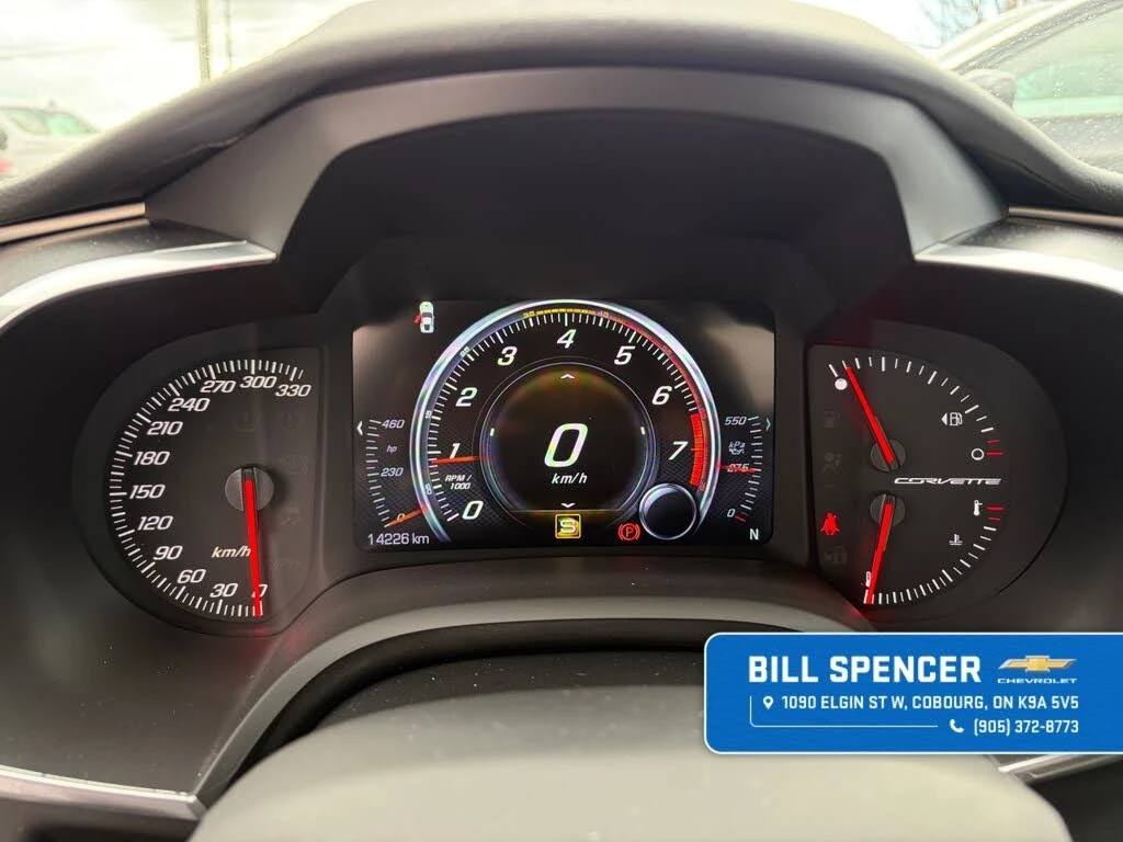 Chevrolet Corvette Stingray 1LT* RWD* АвтоКредит* (ЦЕНА ДО БГ), снимка 11 - Автомобили и джипове - 54136963