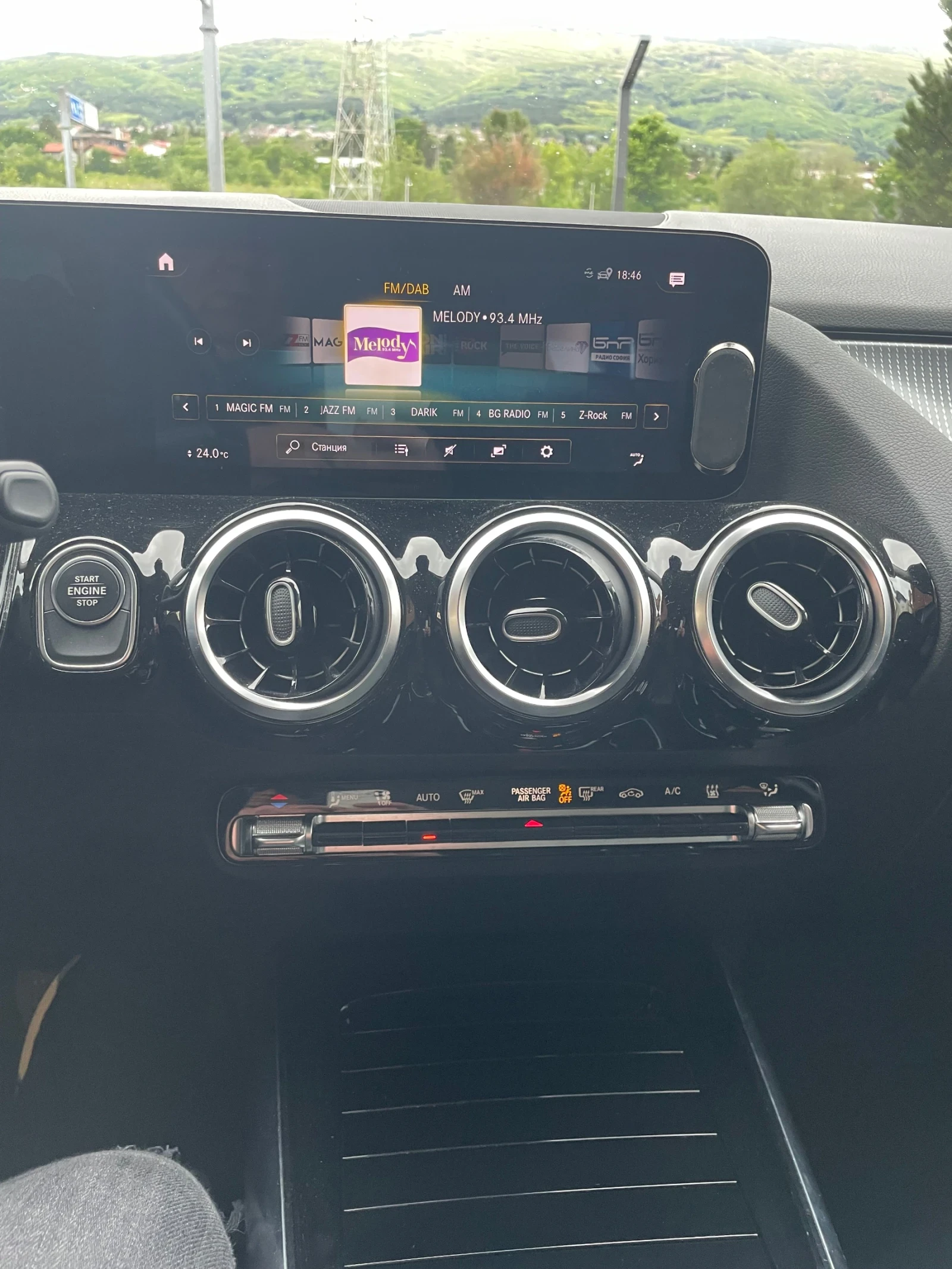 Mercedes-Benz B 250 B250e, снимка 10 - Автомобили и джипове - 54609723
