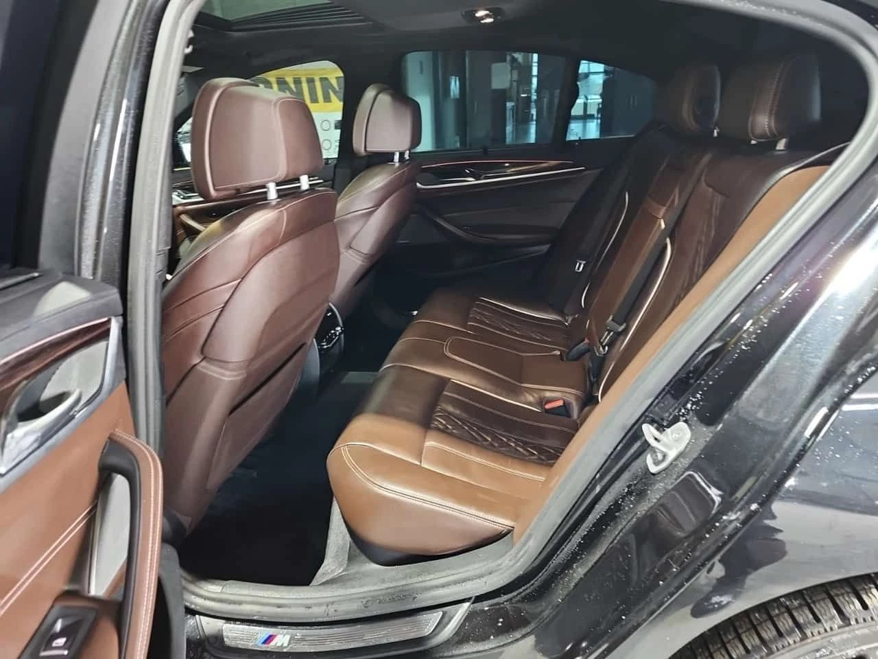 BMW 540 * XDRIVE * МАСАЖИ * ОБДУХВАНЕ * HUD * H/K * GESTUR, снимка 12 - Автомобили и джипове - 54612097