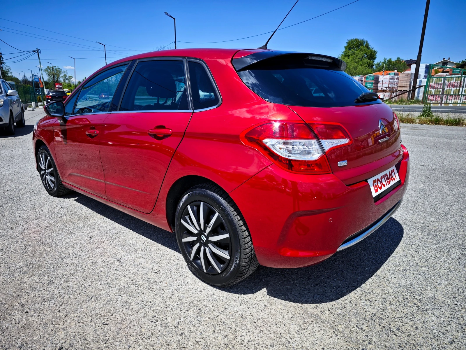 Citroen C4 1.6HDi Exclusive Automat, снимка 3 - Автомобили и джипове - 54634402