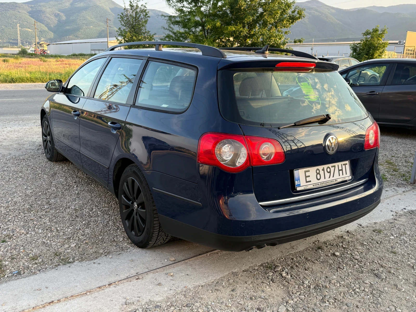 VW Golf 1.9 TDI , снимка 4 - Автомобили и джипове - 54800080