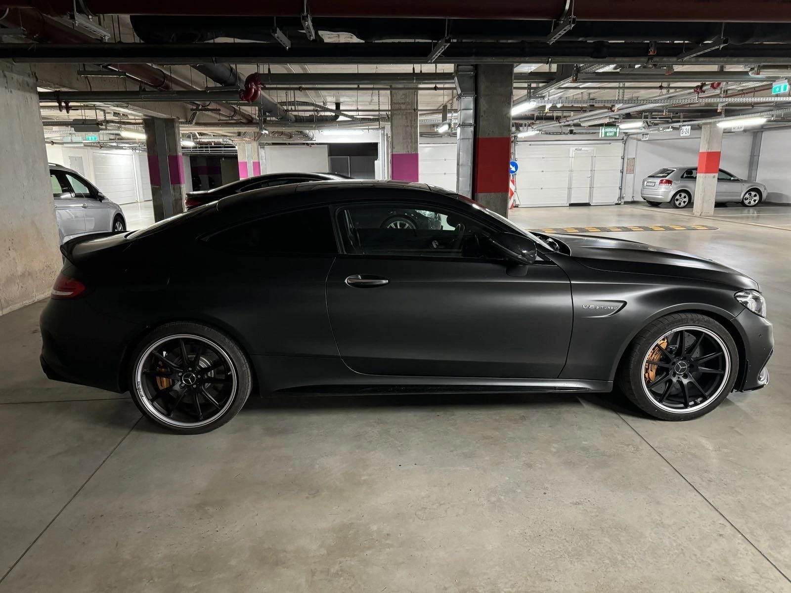 Mercedes-Benz C 63 AMG, снимка 5 - Автомобили и джипове - 55137359