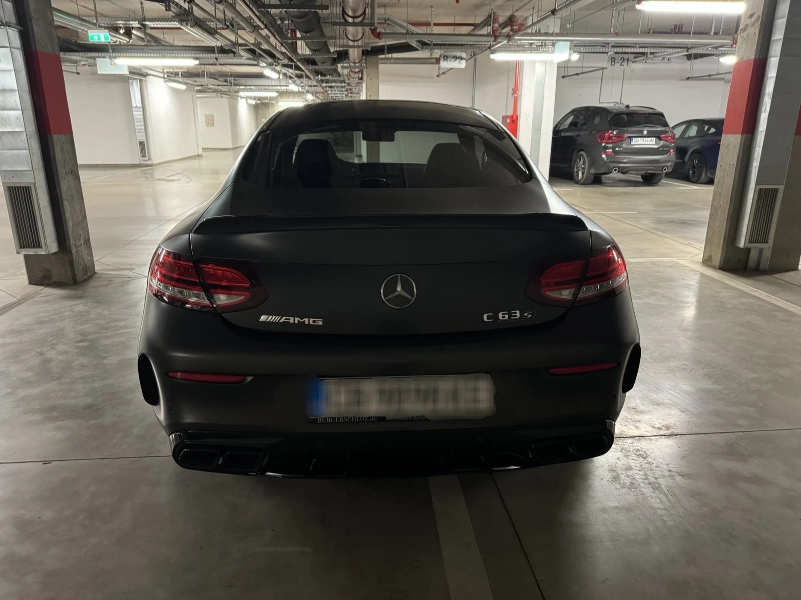 Mercedes-Benz C 63 AMG, снимка 6 - Автомобили и джипове - 55137359