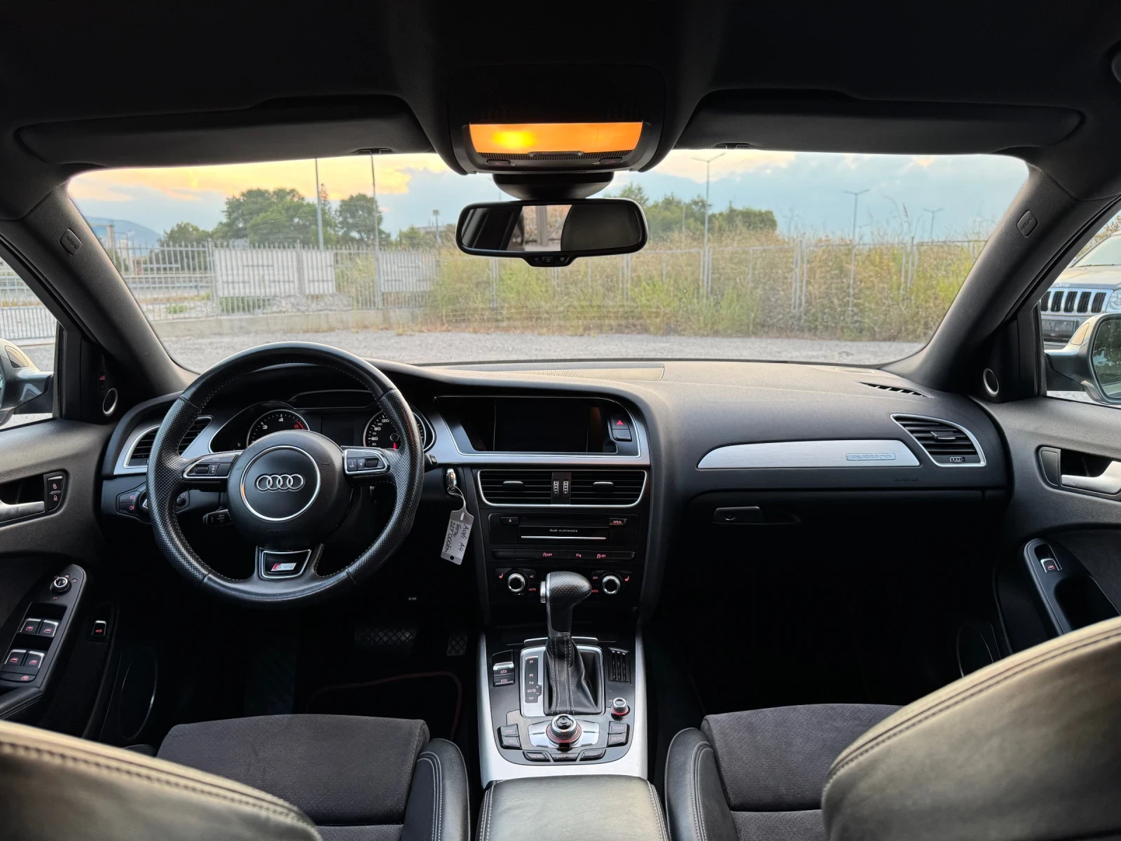 Audi A4 2.0TDI 177к.с Quattro S-line Distronic B&O , снимка 10 - Автомобили и джипове - 55826853
