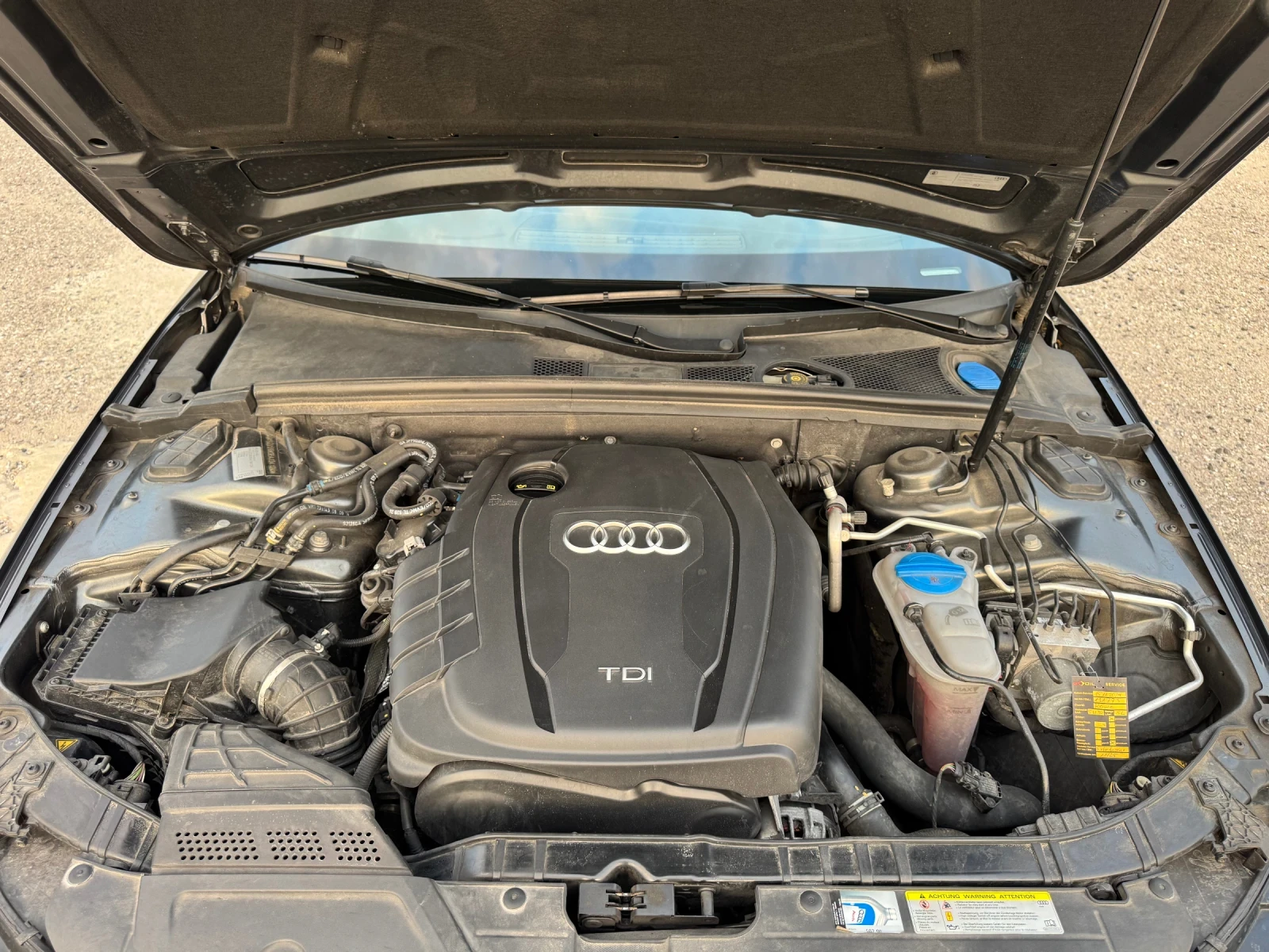 Audi A4 2.0TDI 177к.с Quattro S-line Distronic B&O , снимка 17 - Автомобили и джипове - 55826853